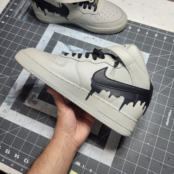 Nike Air Force 1 Mid top Light Grey Black Drip Custom Size 7 youth - Picture 8 of 10